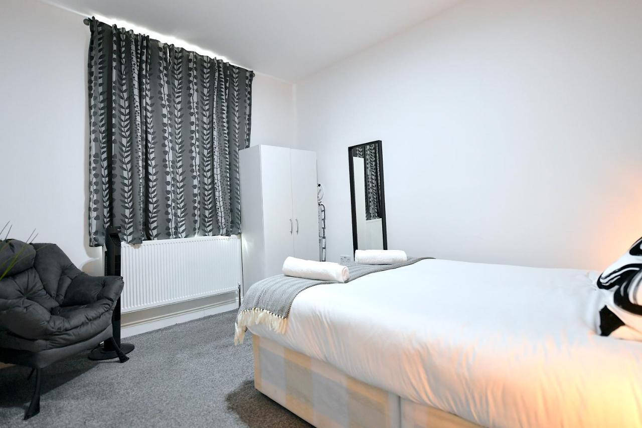 City Central Apartments Лондон Екстер'єр фото